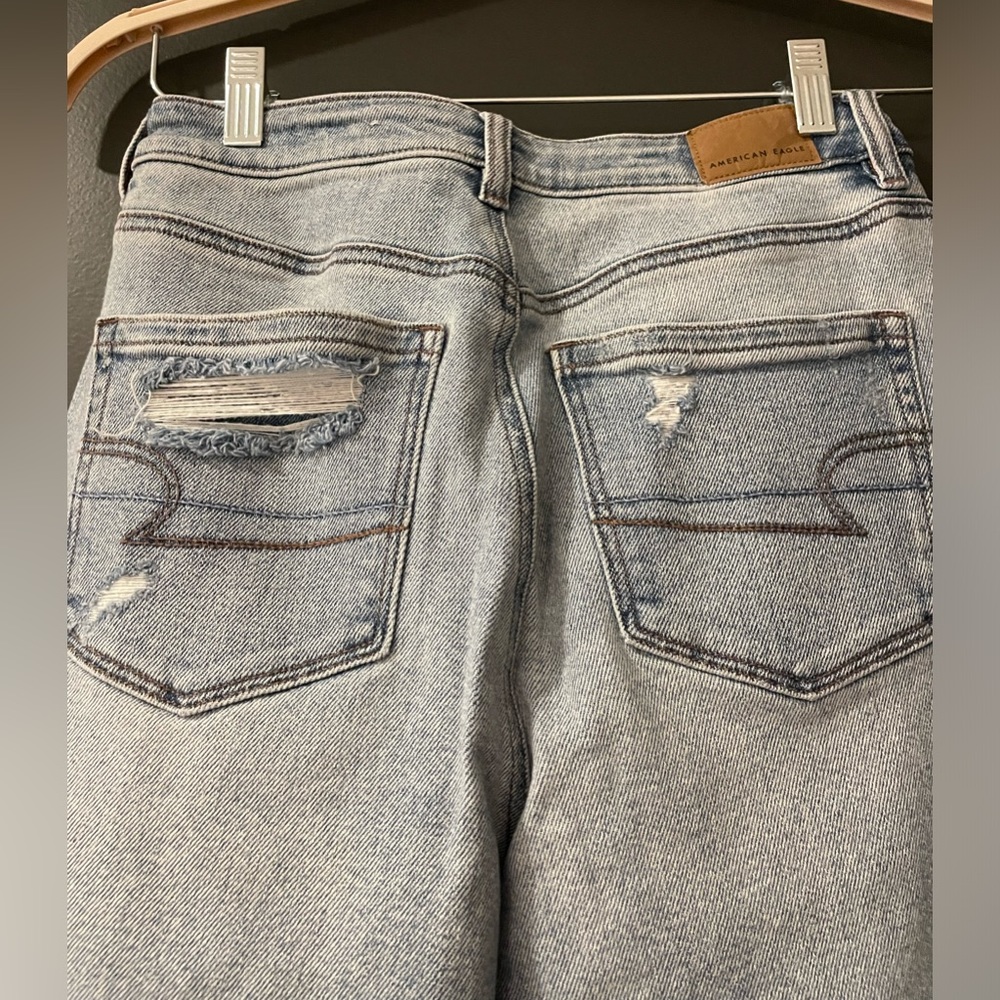 AE Ripped Mom Jean Stretch - Picture 5 of 11